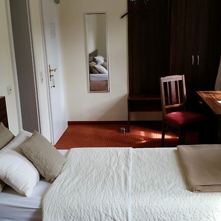 Linde Restaurant & Hotel Nußloch Kültér fotó